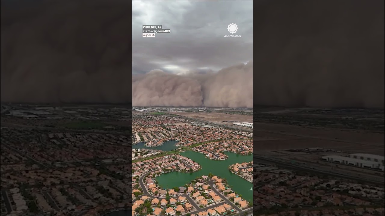 Giant Dust Storm Swallows Phoenix