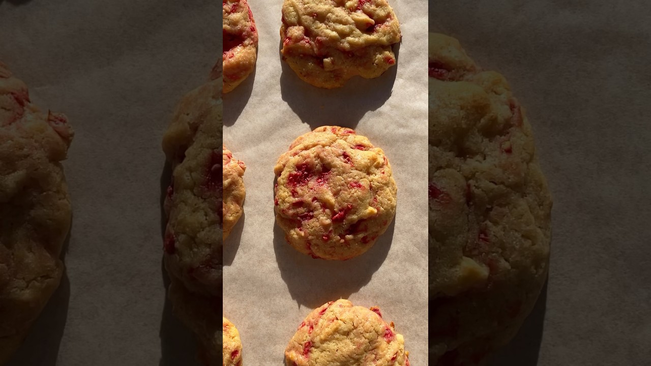 Raspberry and white chocolate cookies | Cookies | The Blondie Kitchen