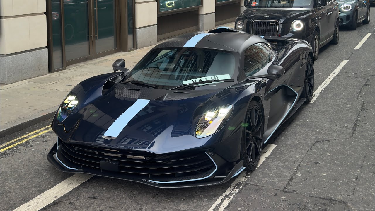 GORDON RAMSAYS NEW £1M ASTON MARTIN VALHALLA IN LONDON #astonmartinvalhalla #gordonramsay #hypercars