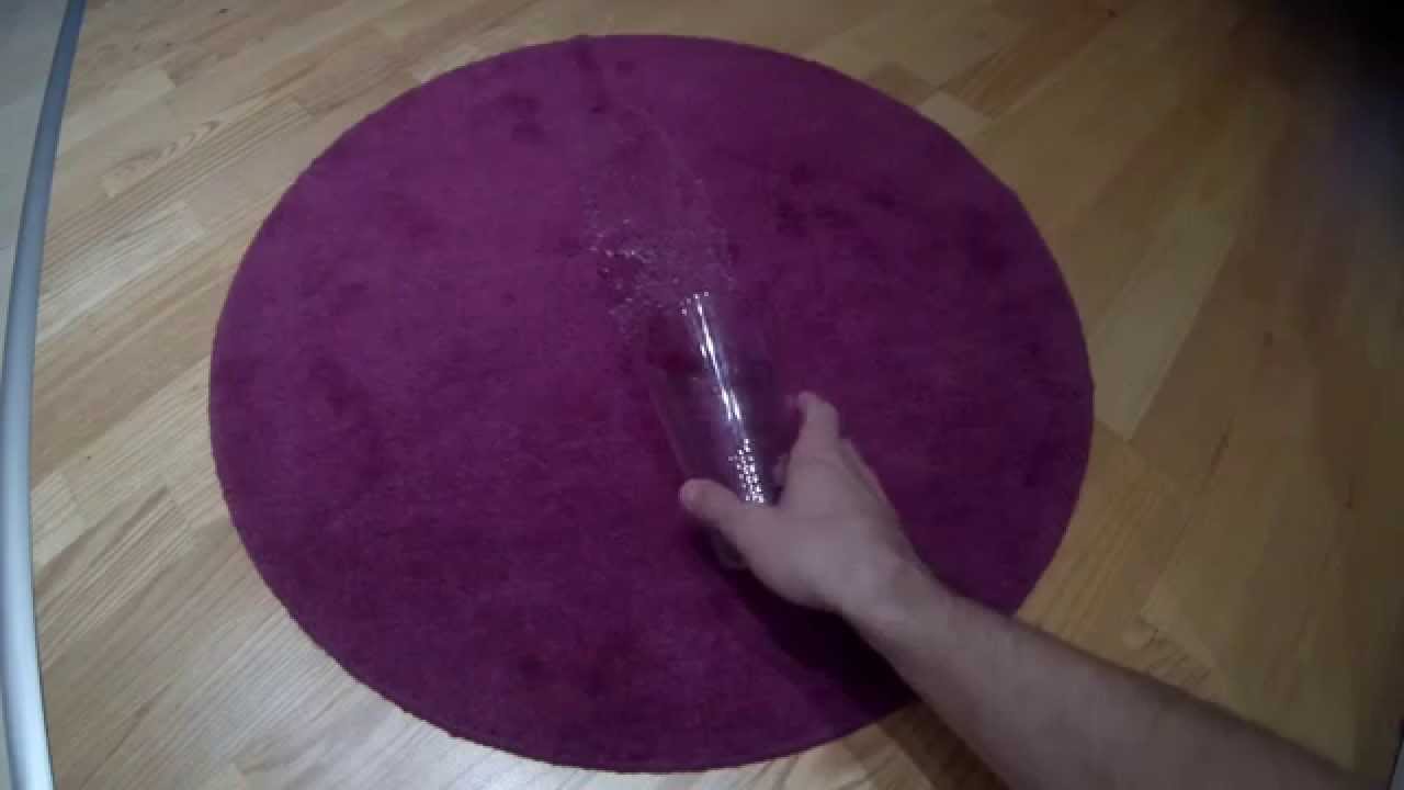 Dywan zabezpieczony powłoką hydrofobową NANOCAPE