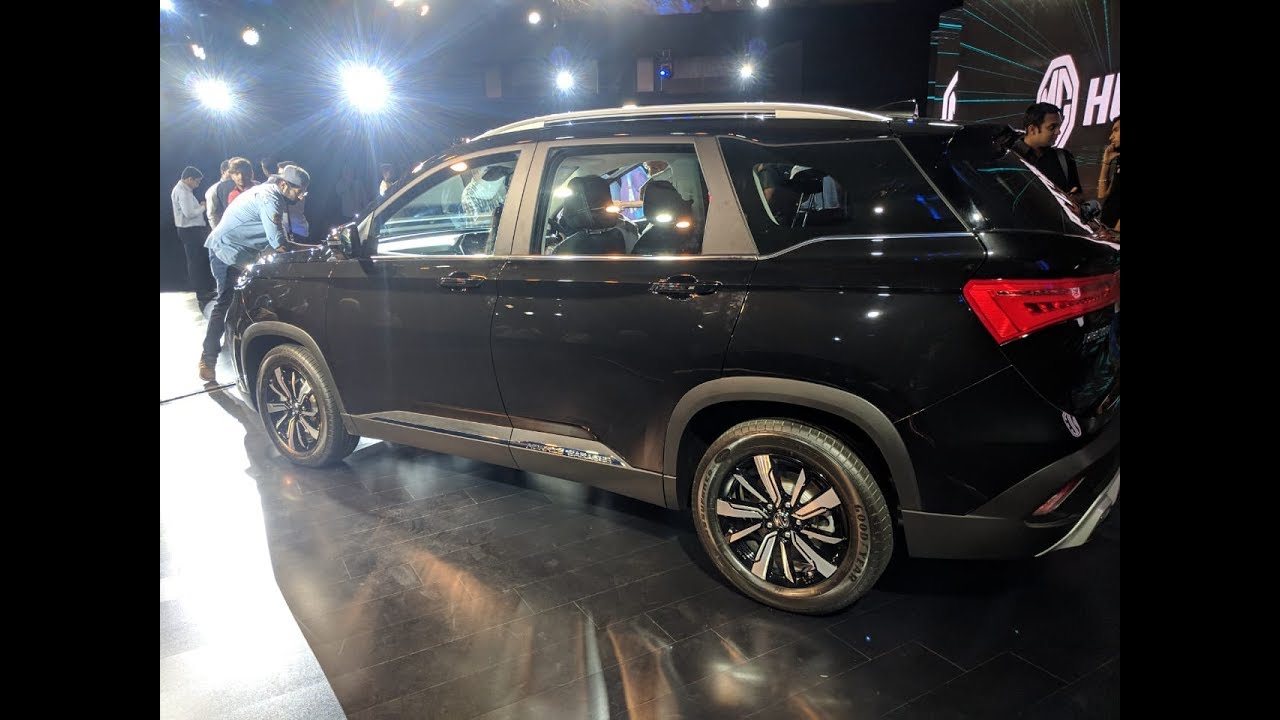 MG Hector Walkaround Review | Hindi | MotorOctane