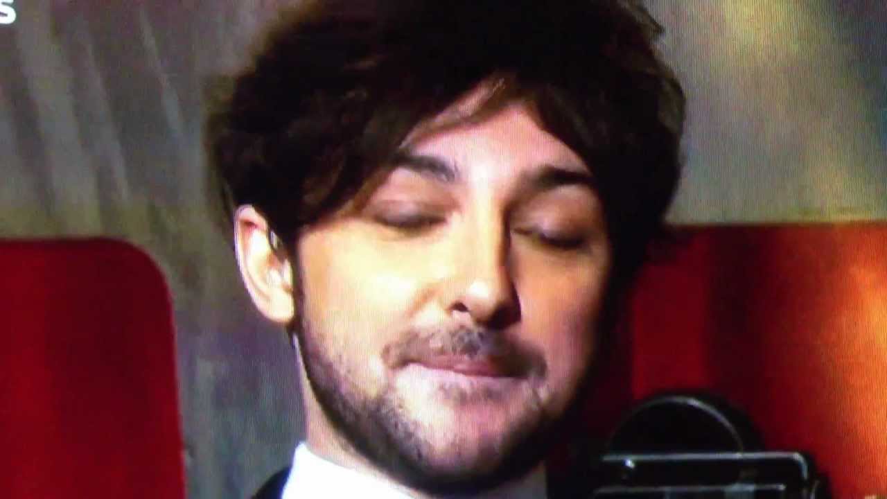 Alex Zane Racist Comment at Oscars 2012