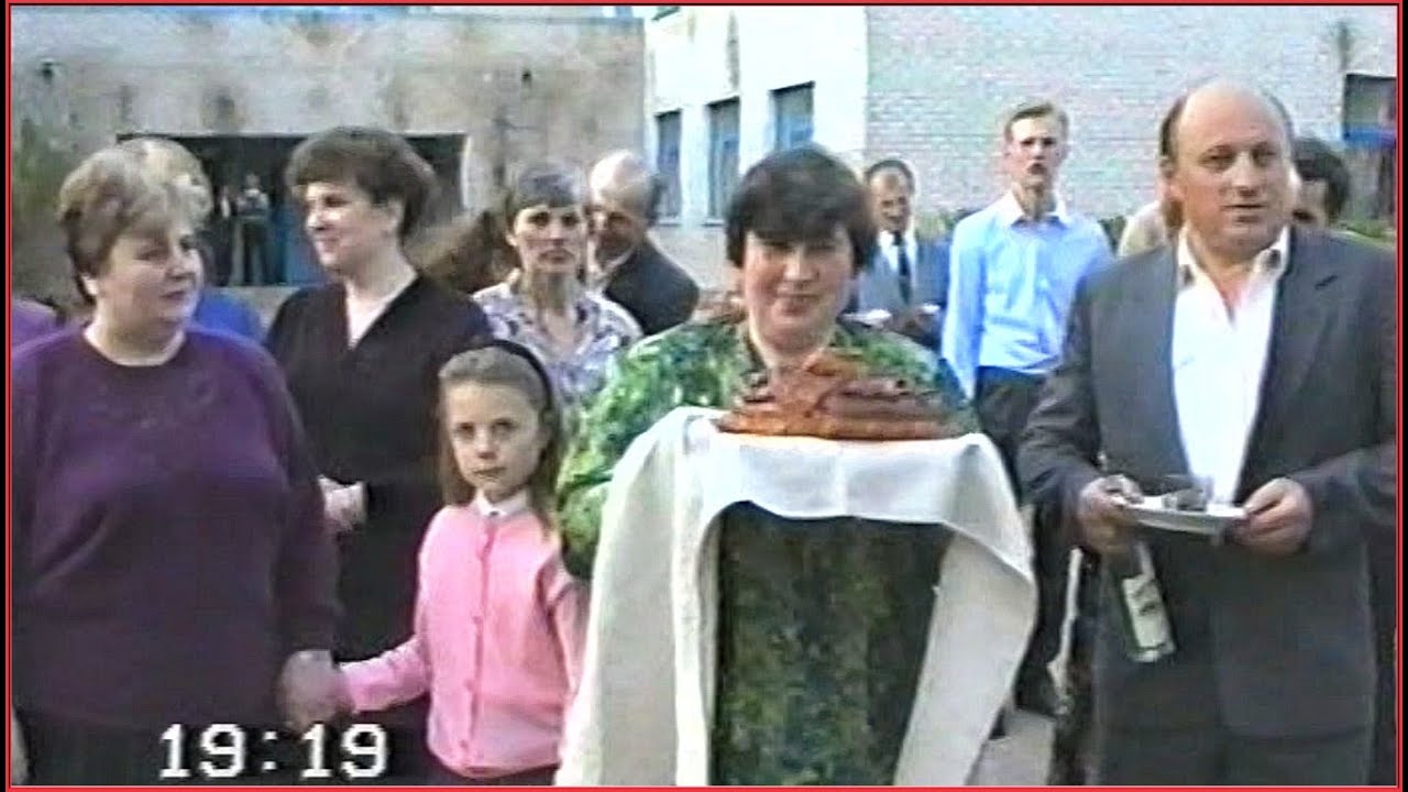 А это СВАДЬБА из 90-х! И гуляла, и пела, и плясала!