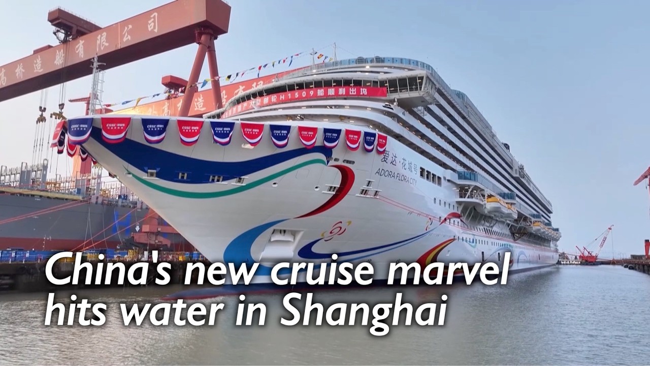 China's second domestically built large cruise ship undocked in Shanghai