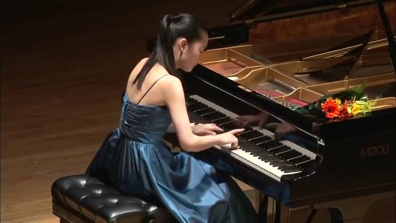 Tiffany Poon plays Chopin Nocturne in E-Flat Major, Op. 9, No. 2