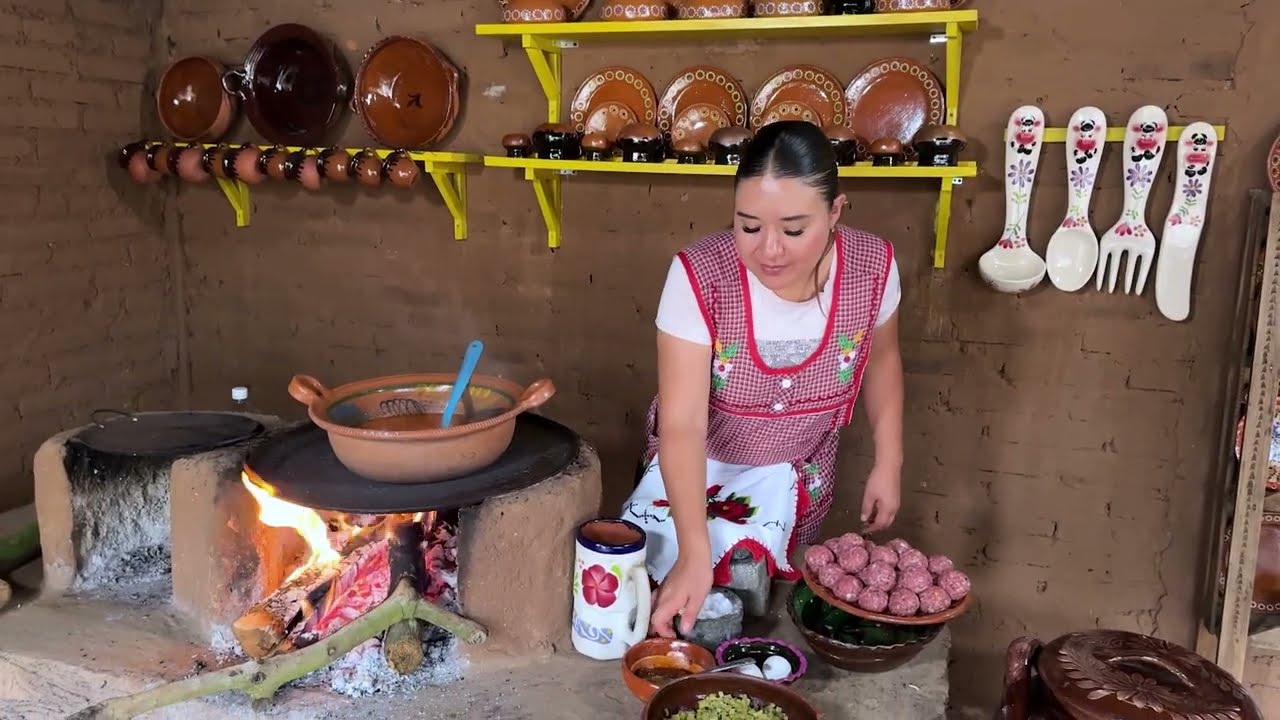 Como Hacer Las Mejores Albondigas Con Nopales, Receta FÁCIL y Rápida
