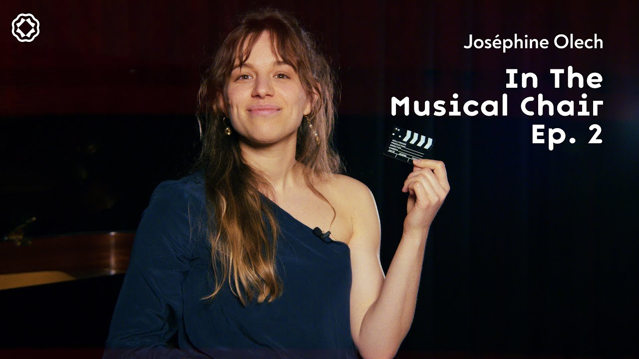 In the Musical Chair | Jos&eacute;phine Olech 🪈 plays a Celtic summer tune on the flute