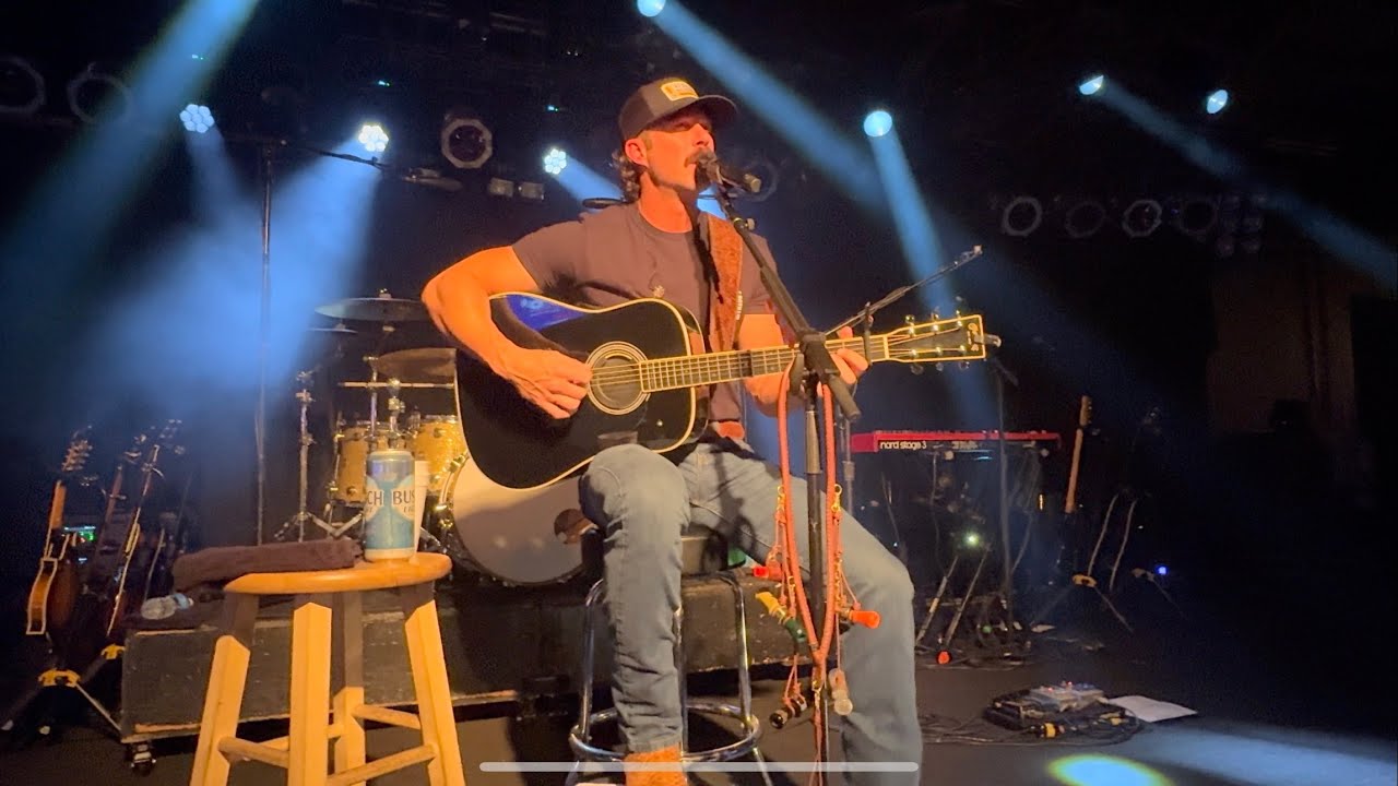 Riley Green-Jesus Saves(live)  Joes on Weed Street 10/16/24