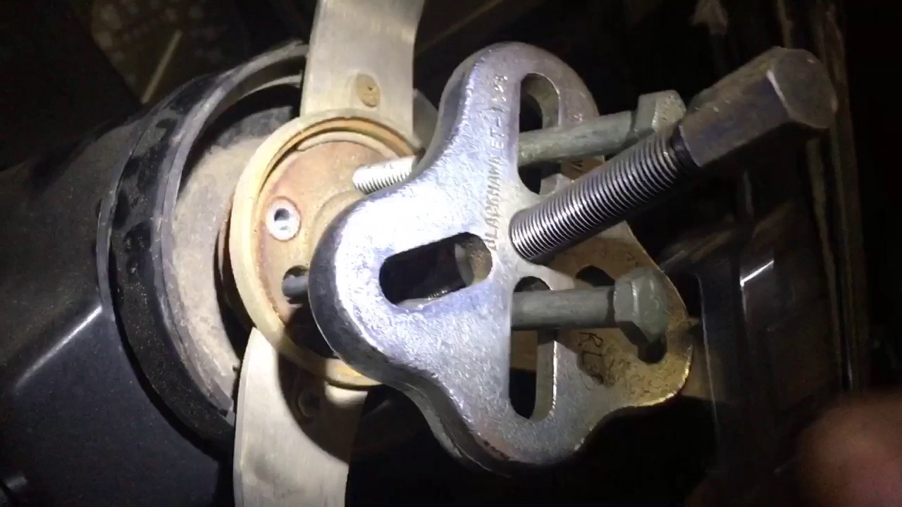 87 Jeep Wrangler - Pulling steering column to remove ignition & replace