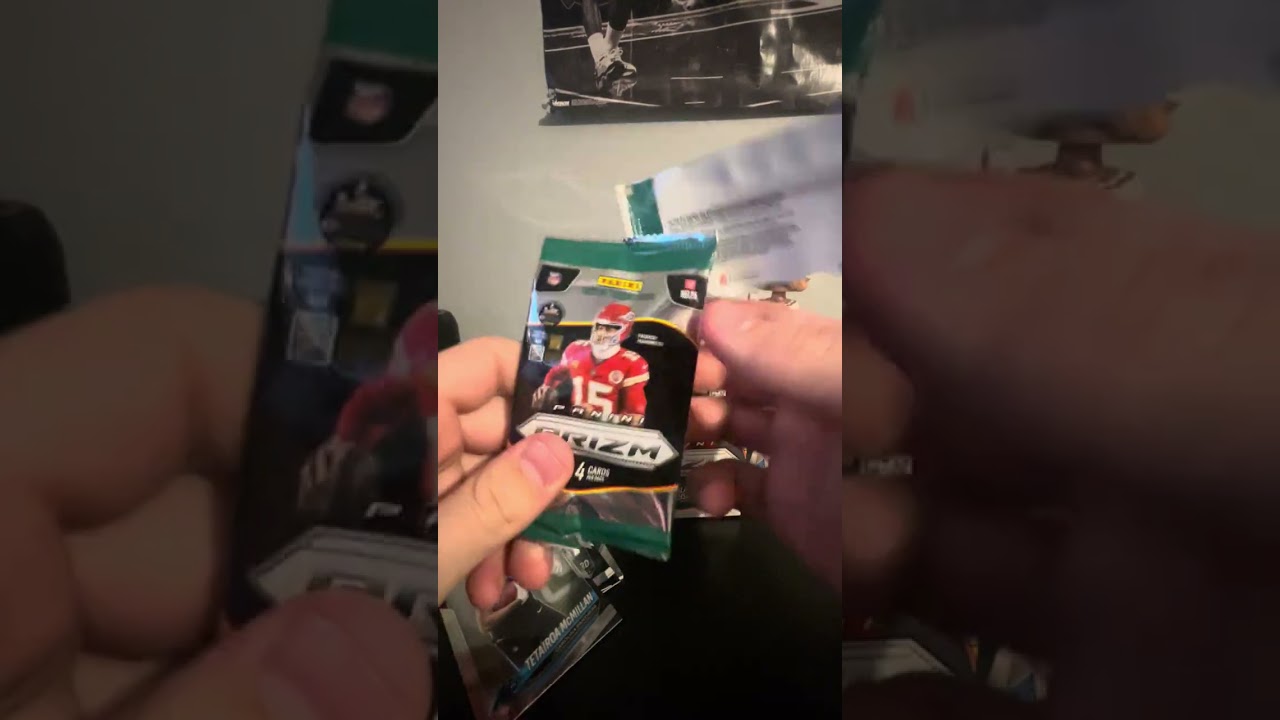 Panini prizm 2025 #sportscards #panini #football #tradingcards #packopening #nfl #unboxing #fyp 