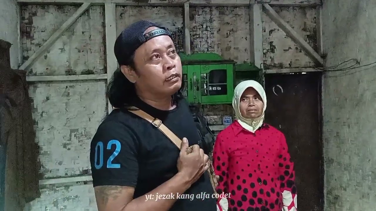 Sangat miris rumah nyaris roboh ditengah pemukiman, bantuan tindaklanjuti:082240469354