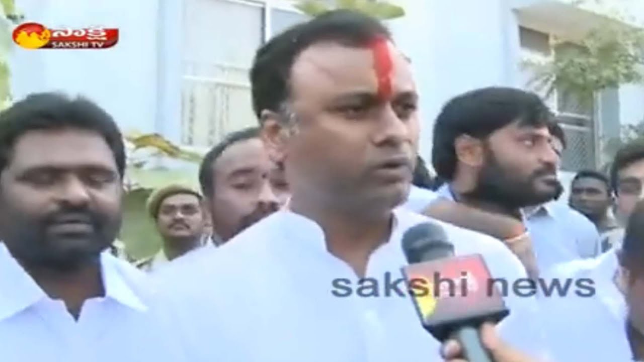 Komatireddy Rajagopal Reddy Speaks about Congress Wins Nalgonda MLC - Watch Exclusive
