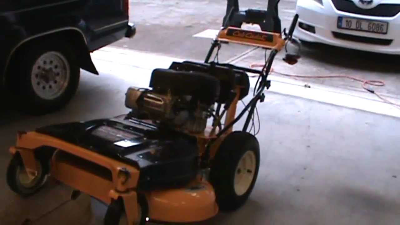 Blade Change and Sharpening on Cub Cadet 33