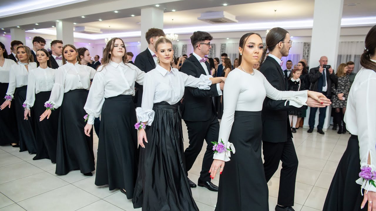 STUDNIÓWKA 2024 - I LO IM. STEFANA ŻEROMSKIEGO W OPOCZNIE