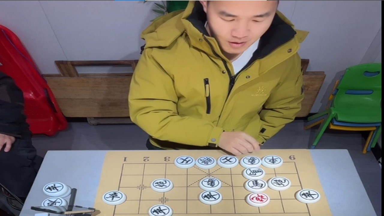 挑战大爷名场面：技术不够，软件来凑