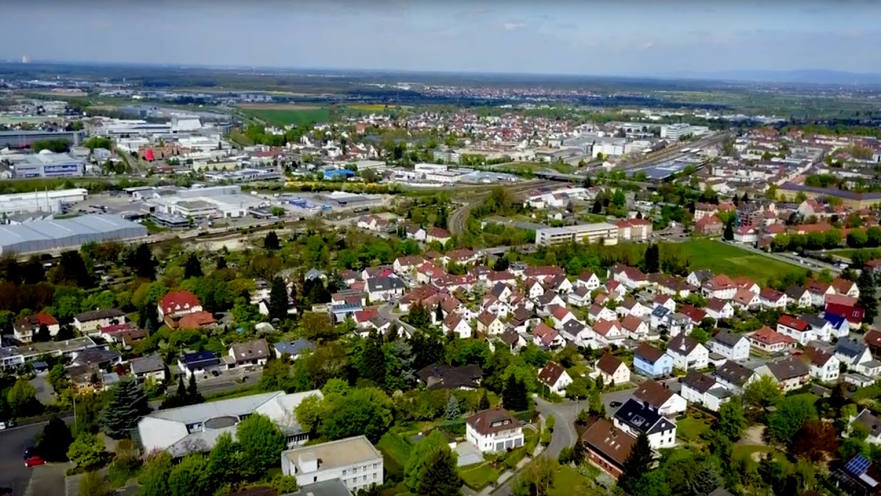 Luftaufnahme von Bruchsal. Schöne Stadt Bruchsal. Bruchsal TV