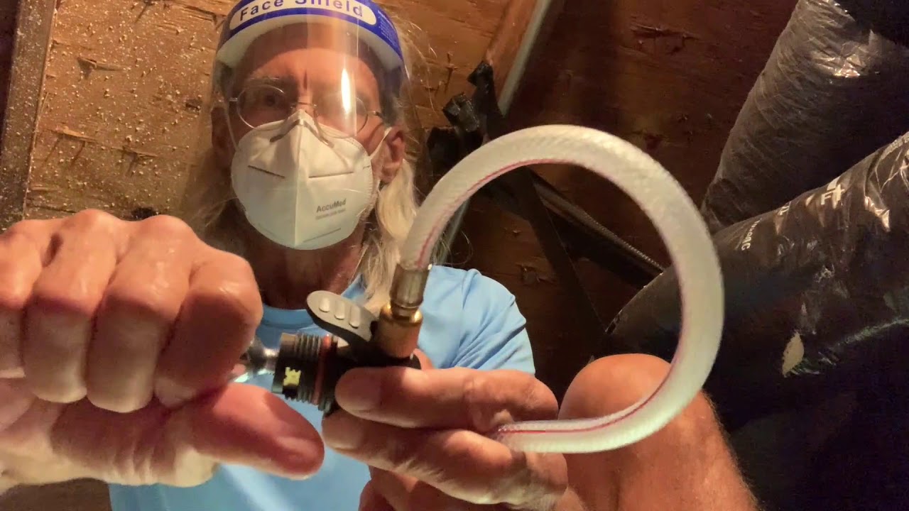 How to connect the CO2 cartridge to the Gallo Drain Gun