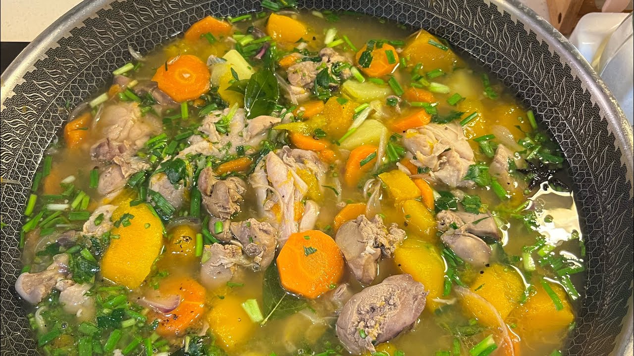 Sup ayam mai vo