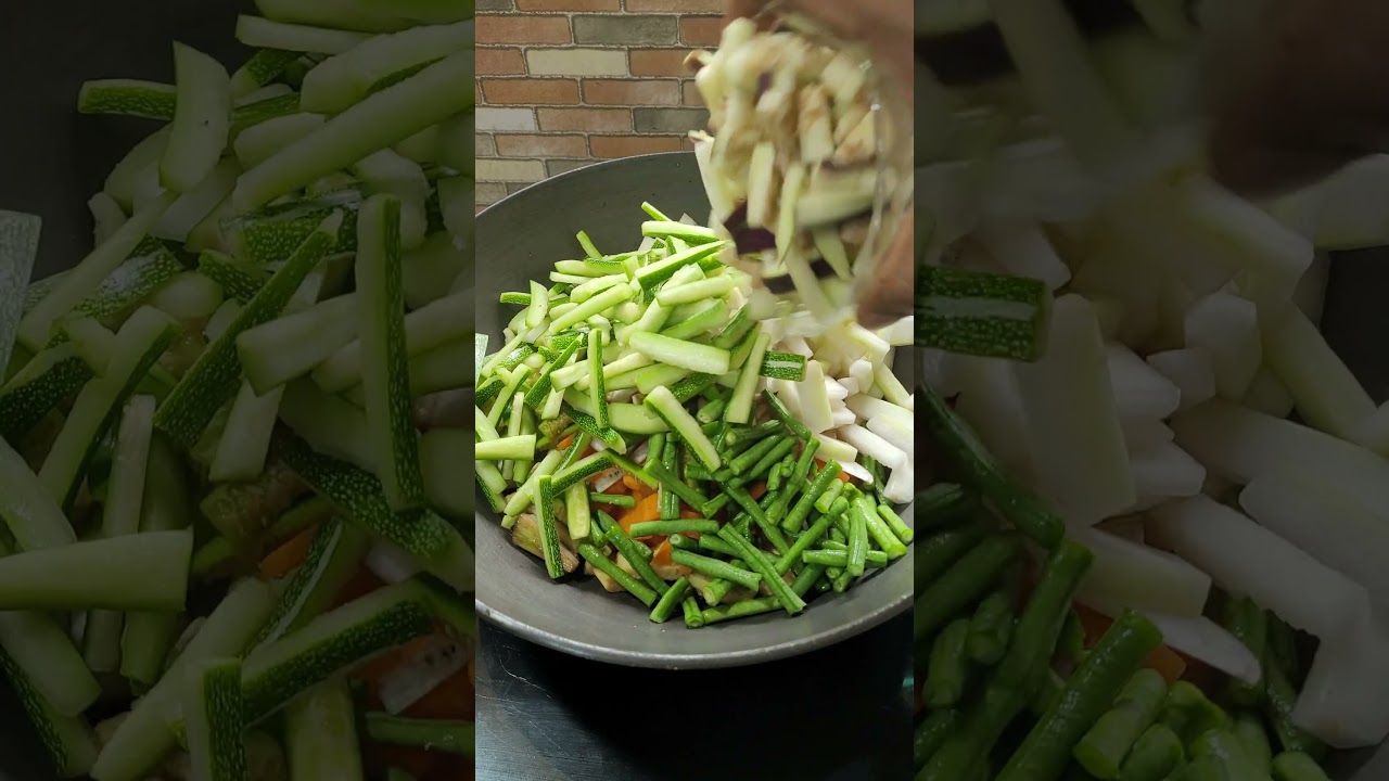 Avial #shorts | How to make avial kerala style | Mixed vegetable curry | Sabzi recipe | Aviyal