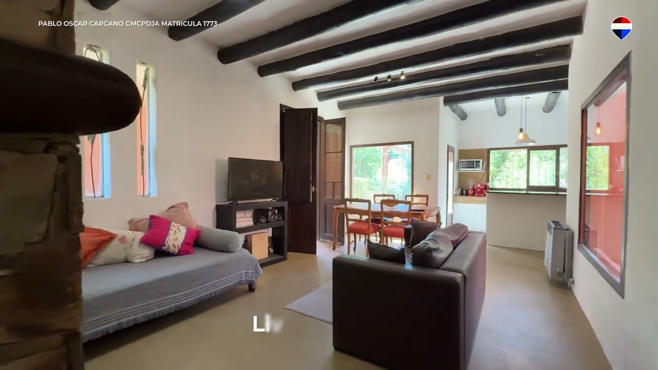 CASA TRES DORMITORIOS ZONA UNCAS