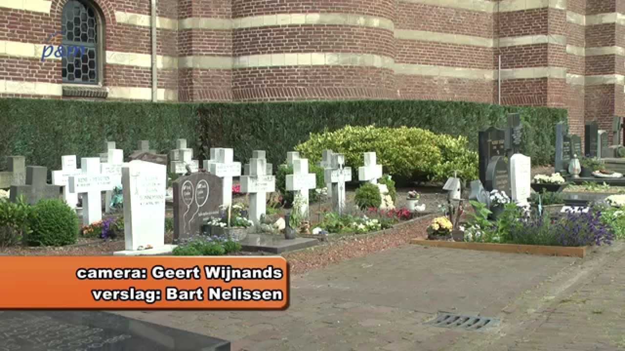 Beeldjes gestolen van kindergraven Meijel