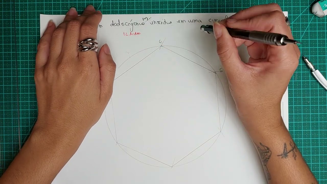 Construção de dodecágono regular