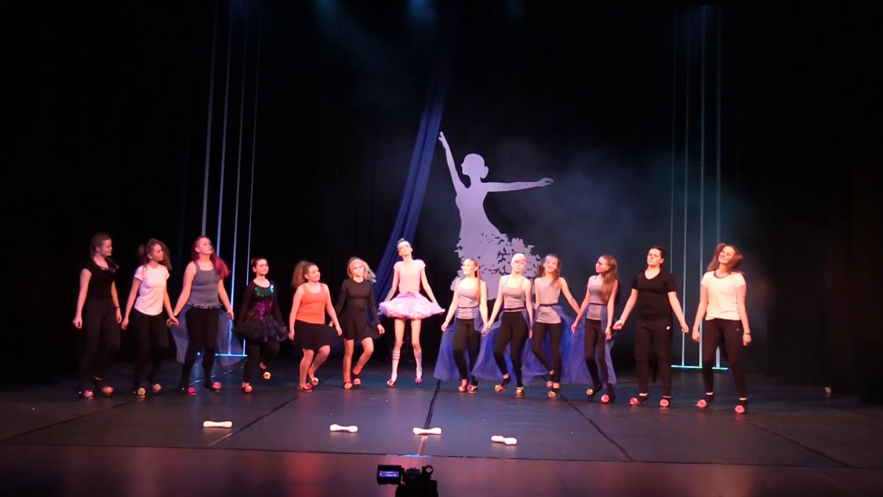 Paide Ühisgümnaasiumi tantsuvõistlus - 8A klass