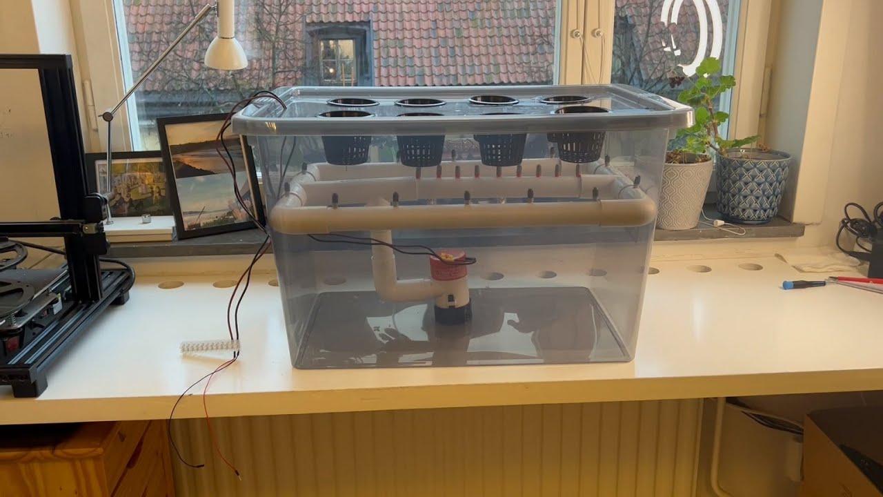 DIY aeroponics system