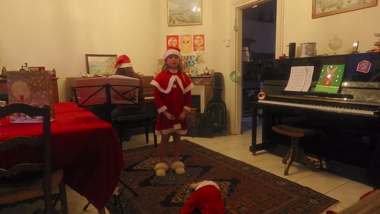 Conte de No&euml;l - La Moufle de Nicole Bernes, par Juliette & Caroline