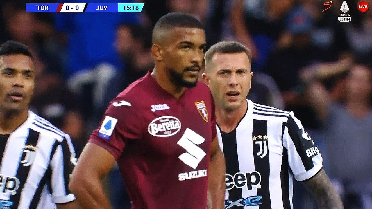 HOW did Gleison Bremer Defend vs Juventus?