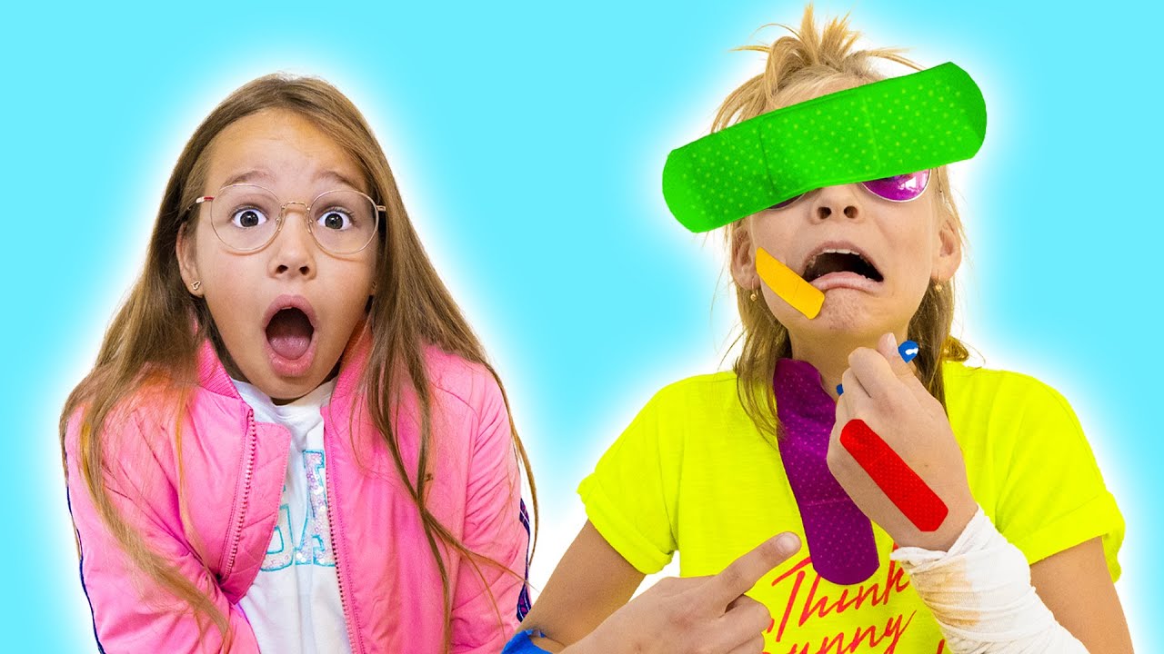 Amelia & Akim - Funny stories about Toy house for children
