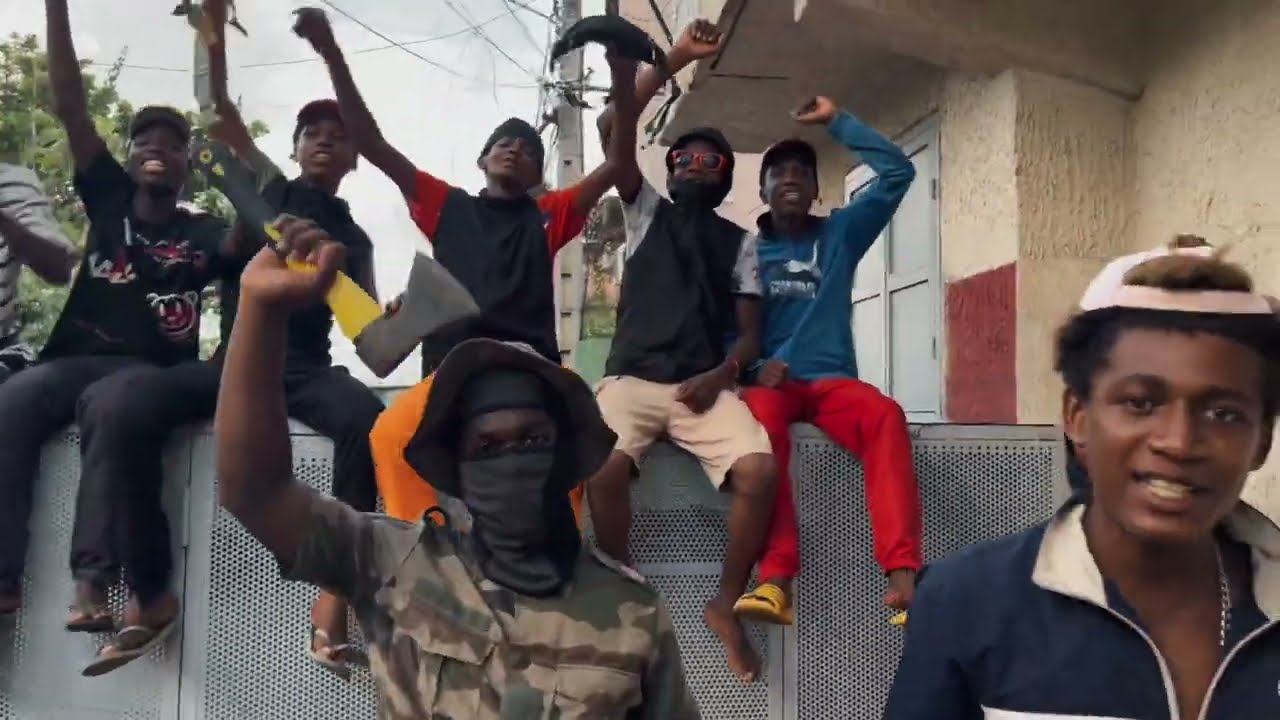 Memekess Ft Beno - RA TCHANI (clip officiel).