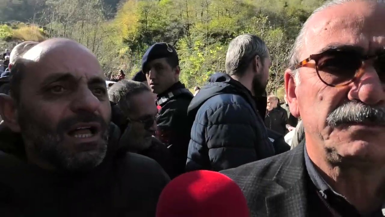 Trabzon Hayrat'ta Vatandaşlar  HES'e Karşı Ayakta