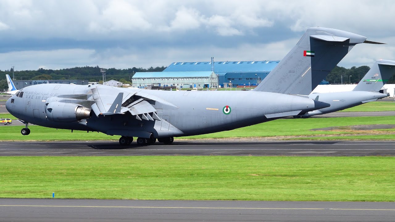 [4K] United Arab Emirates (UAE) Boeing C17A Globemaster III Landing at Prestwick Airport 2025