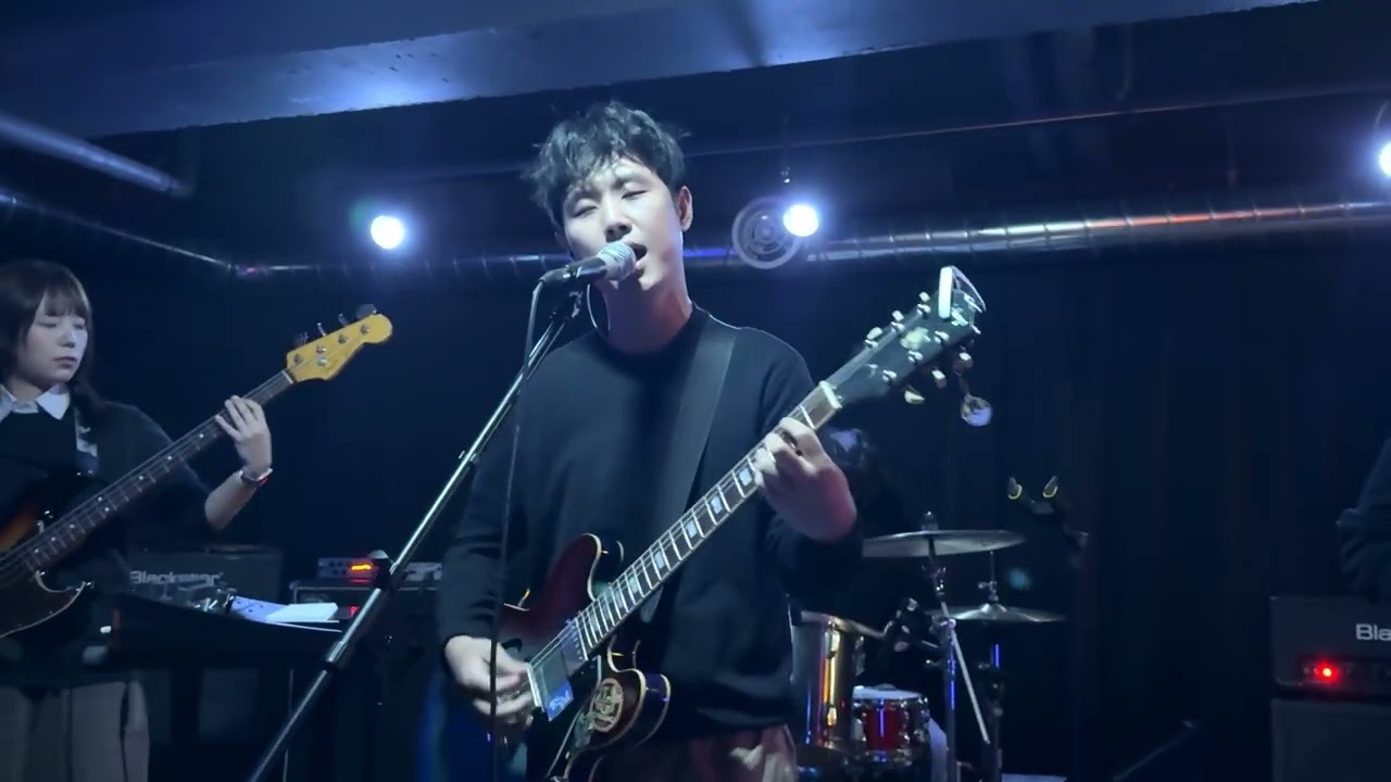 251204 행간소음 - 미등 + 새벽형 인간 + 나에게 맺힌 수만 가지의 당신에게 (@신촌 베이비돌)