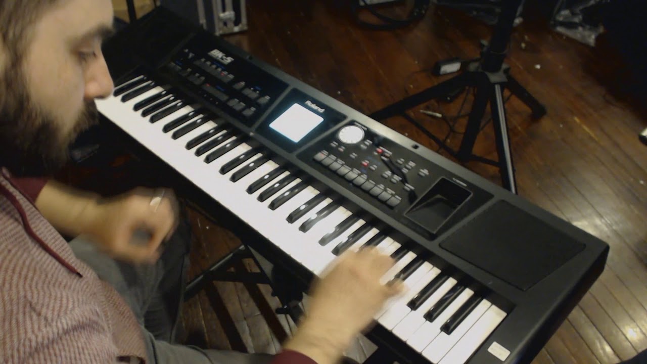 3373 - Roland BK-5 Backing Keyboard 61 Keys $699