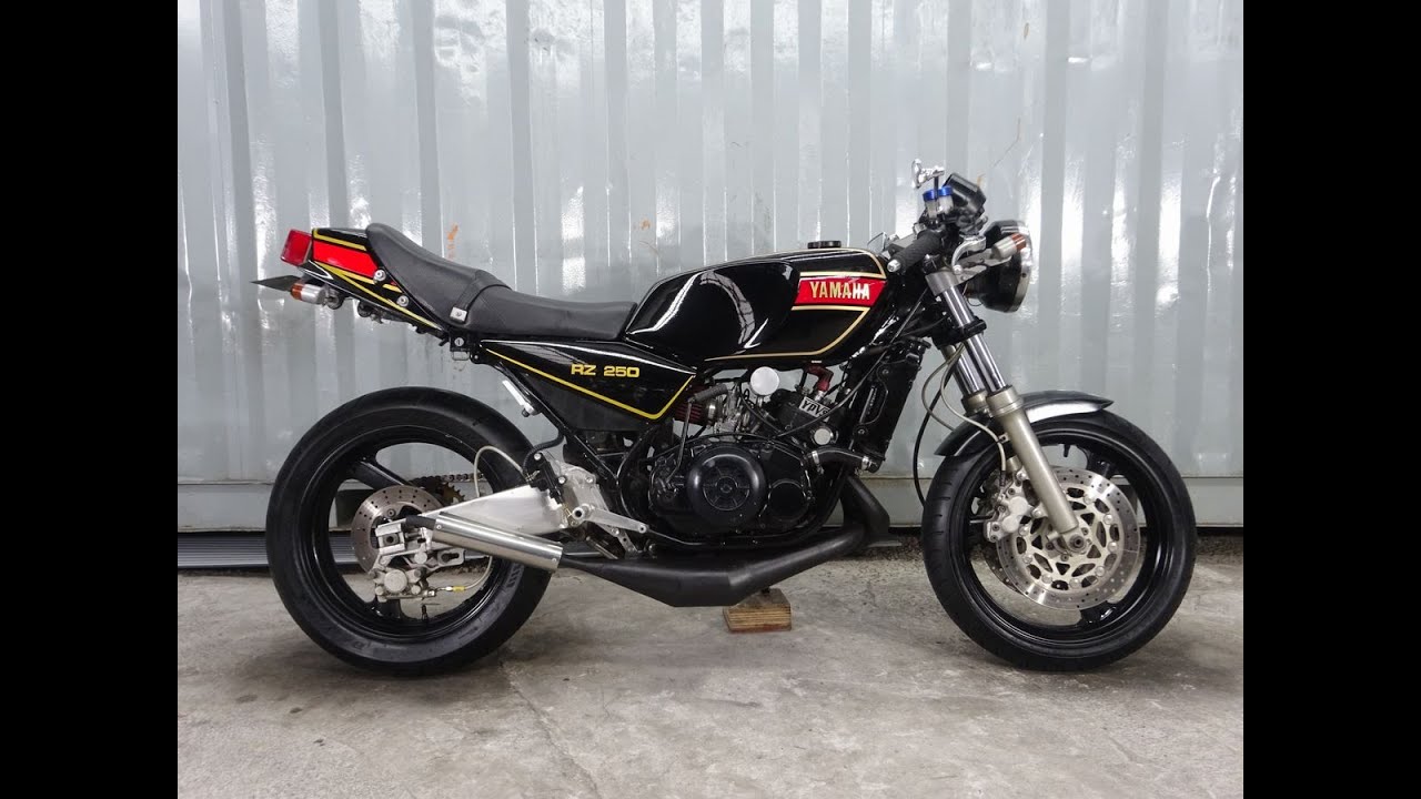 ☆YAMAHA RZ250 足回りXJR400 ハリセパ 流用スイングアーム その他カスタム多数 名義変更後すぐに乗り出せ YouTubeにて動画見れます