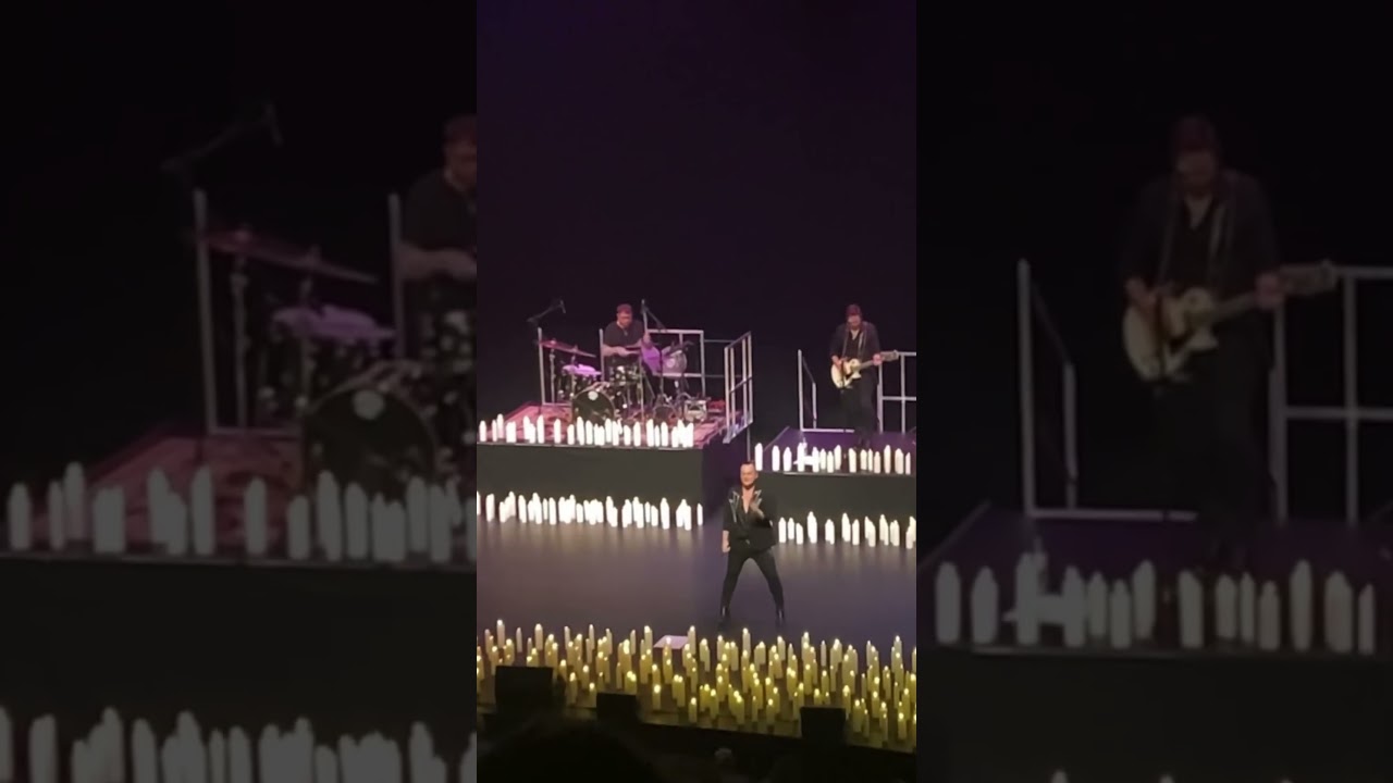 Hammer To Fall - Cover by Queen by Candlelight - Adelaide 