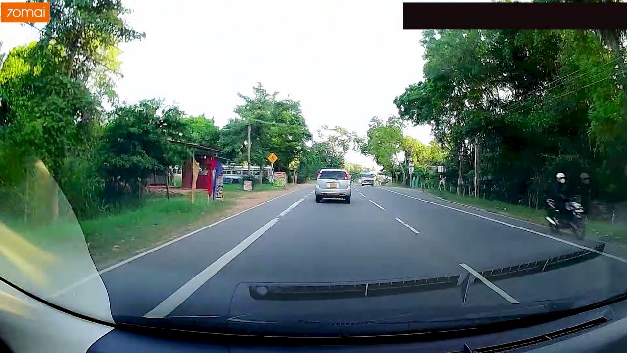 Scenic drives Sri Lanka - Wariyapola to the ancient city of Anuradhapura on A28 highway