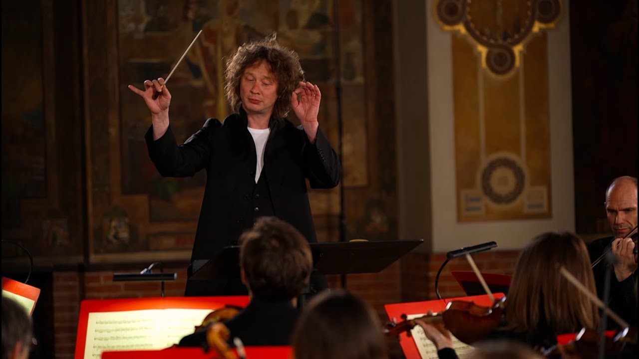 Santtu-Matias Rouvali conducts Mendelssohn's Hebrides Overture