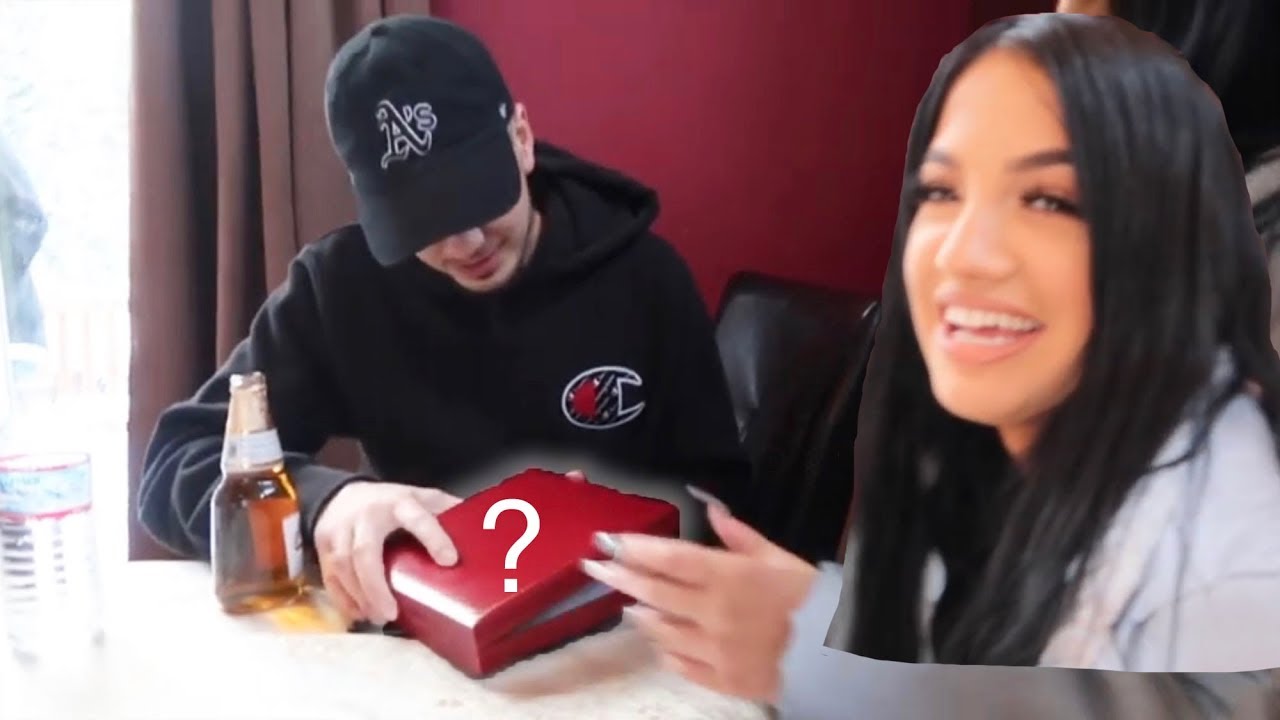 SURPRISED MY BF WITH HIS BIRTHDAY GIFT!!