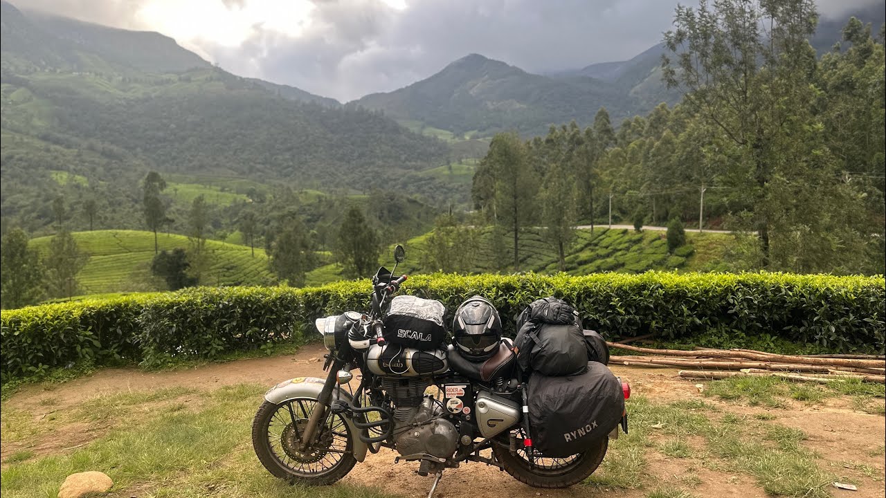 Amboli Ghat in Heavy Rain | One of India’s Best Monsoon Rides | Royal Enfield Classic 500| Gopro pov
