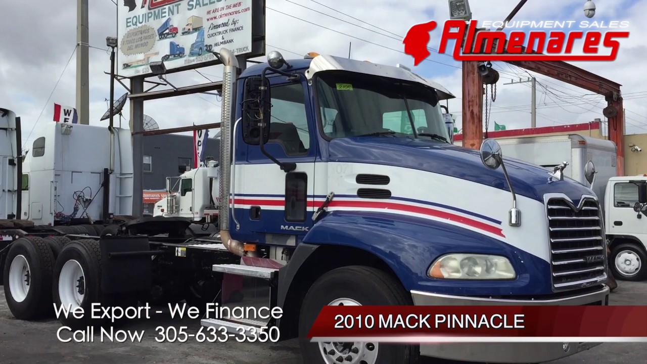 *2105*  2010 MACK PINNACLE CXU-613 DAYCAB