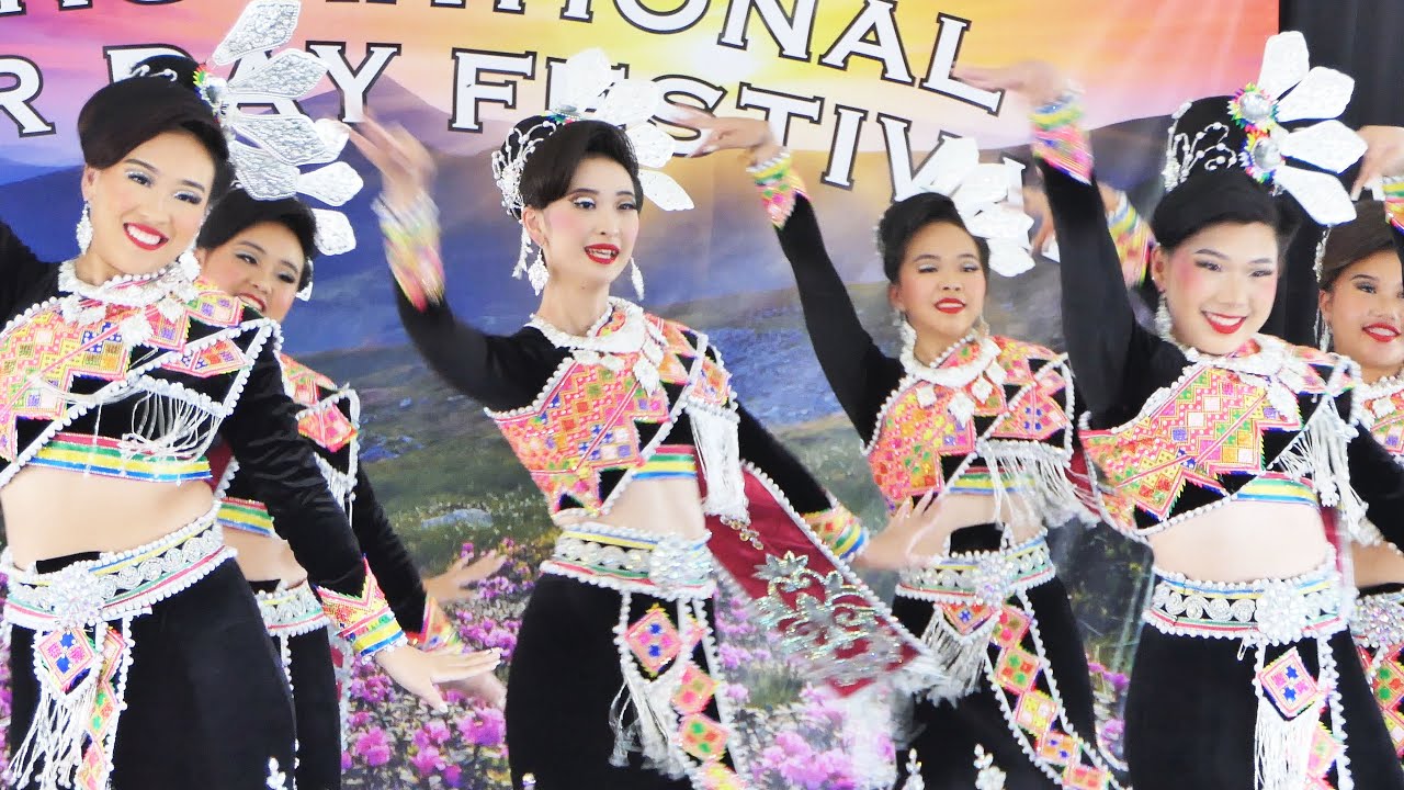 Mystic Moon / Hmong dancing