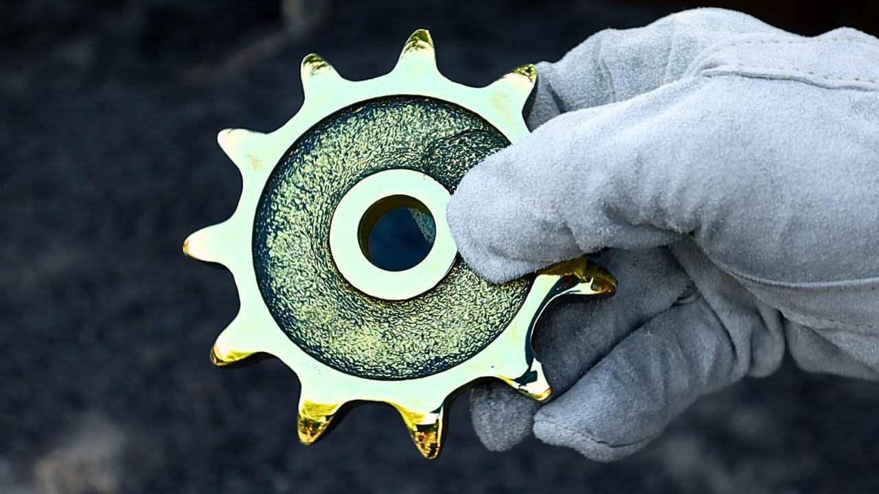 Making Sprocket out of Metal Scrap - Sand Casting