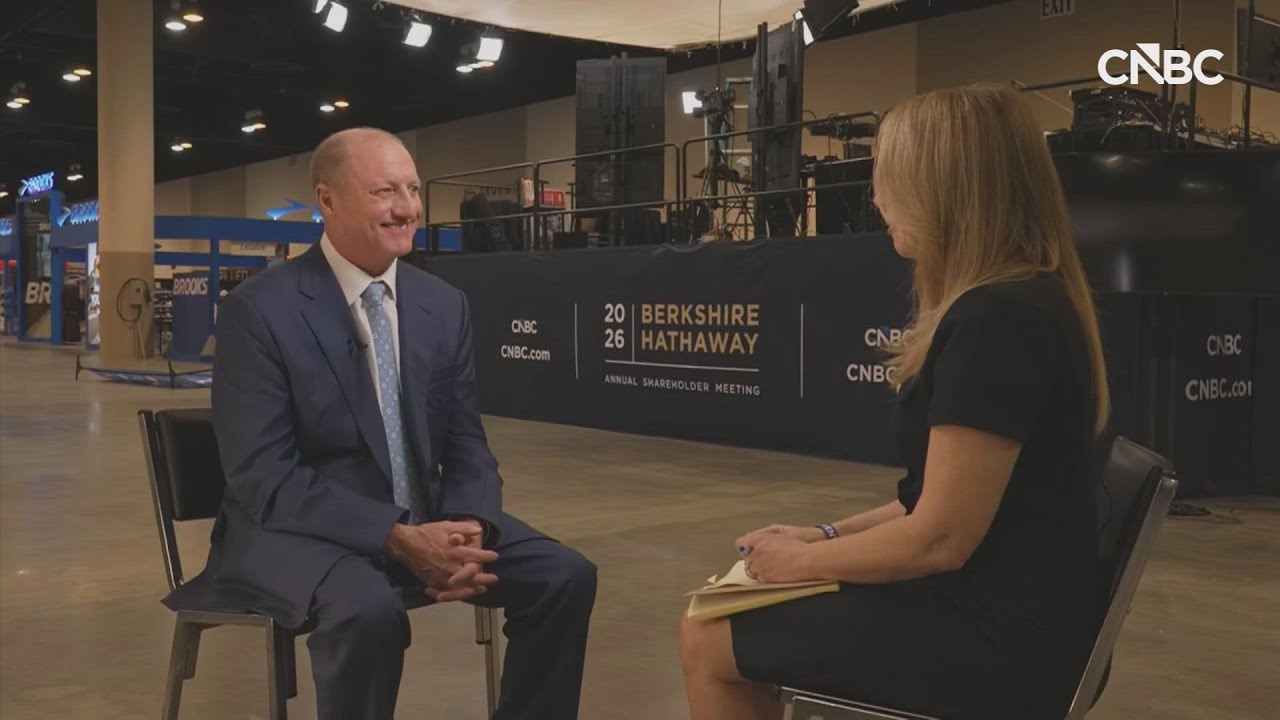 Смотрите полное интервью генерального директора Berkshire Hathaway Грега Абеля на канале CNBC.