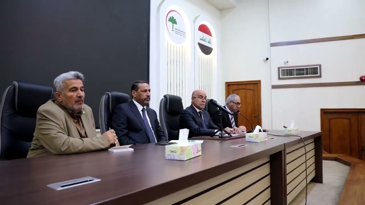 بالفيديو/ وزير الصحة يعقد اجتماعاً موسعاً لمناقشة خطة الطوارئ في القطاع الخاص