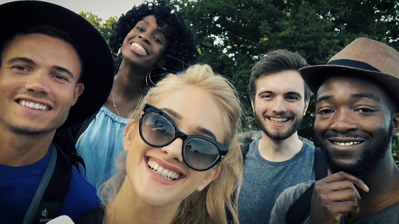How to Find Travel Buddies