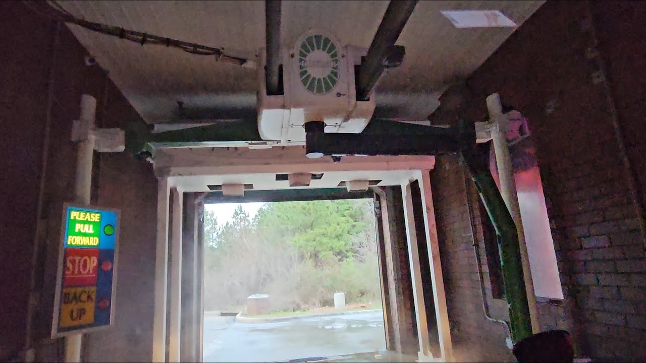 Belanger Kondor KL1 with Oasis Gale Force Dryers - Autobrite Car Wash, Henderson NC