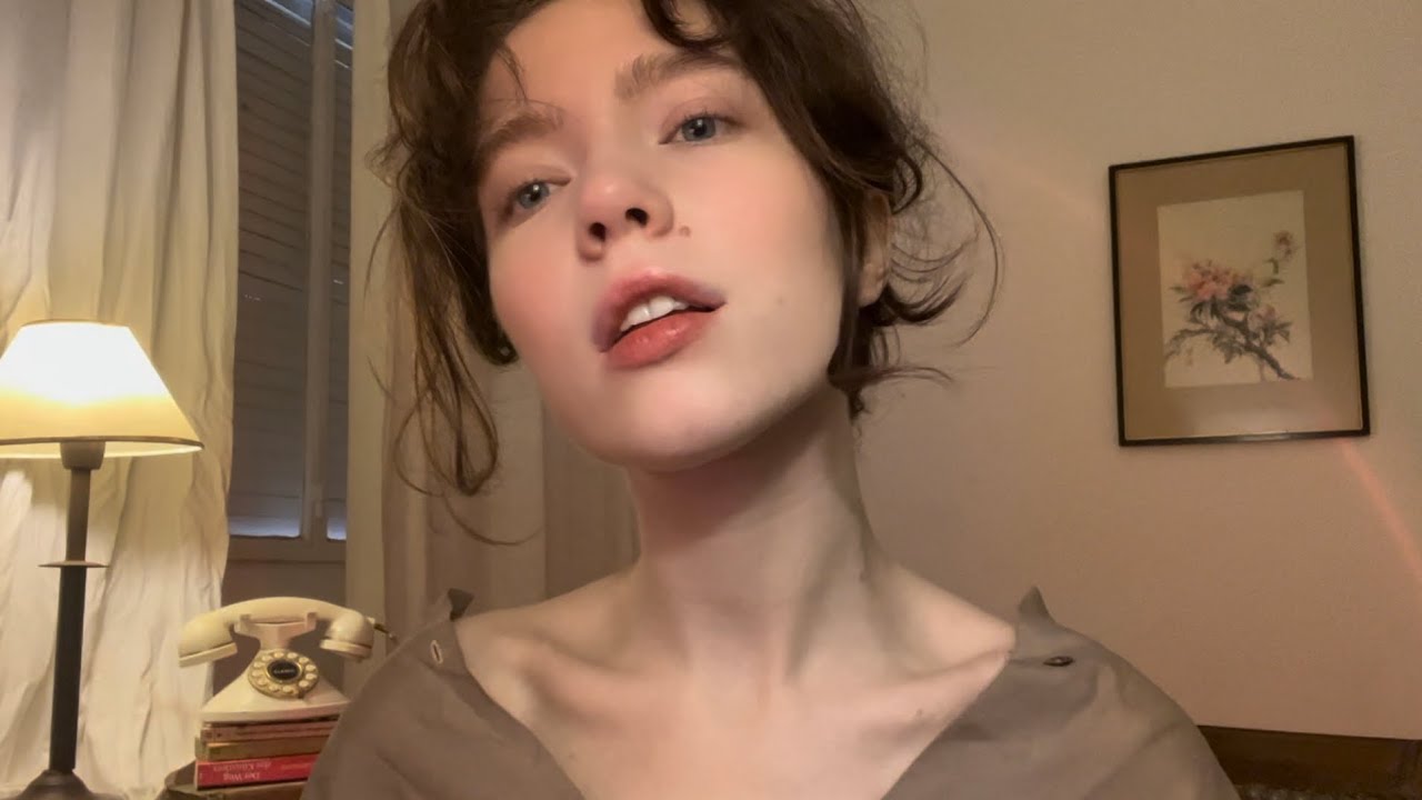 Can’t sleep? Let’s try an ASMR in German 💛🖤 (bad energy plucking)